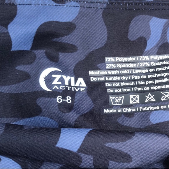 Zyia Active Camo Capri/Leggings - Picture 4 of 4